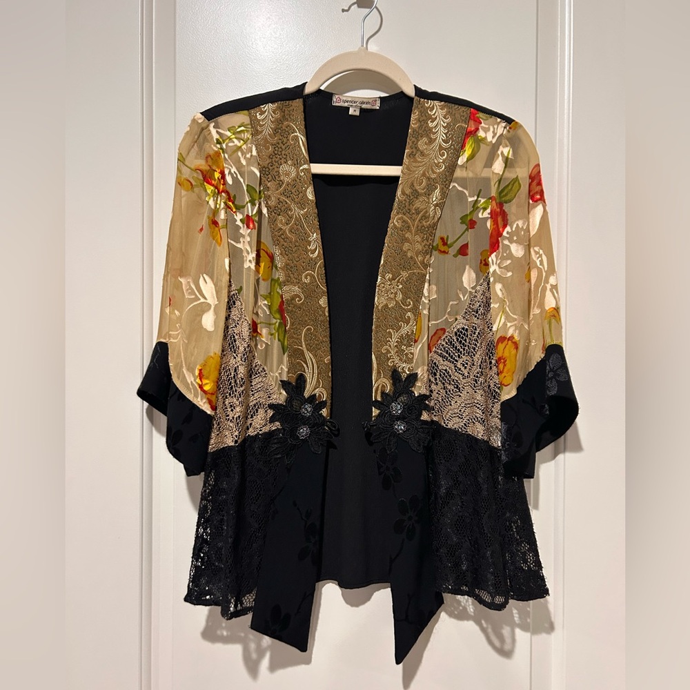 🥠🎱 Eclectic Grandmas Vintage Floral Lace Silk embroidered cropped Kimono 🎱🥠